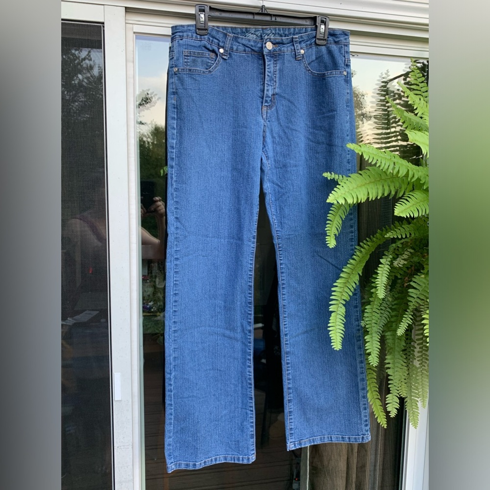 Bill Blass Stretch Bootcut Blue Jean Size 10